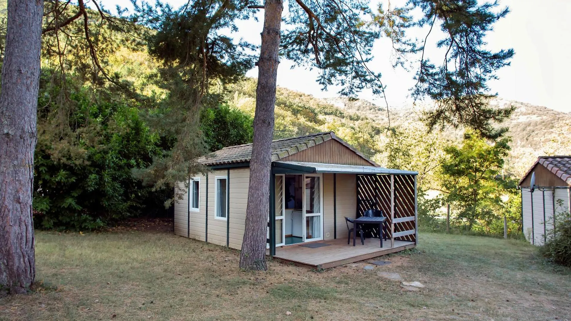Camping De La Base Nautique Saint-Rome-de-Tarn