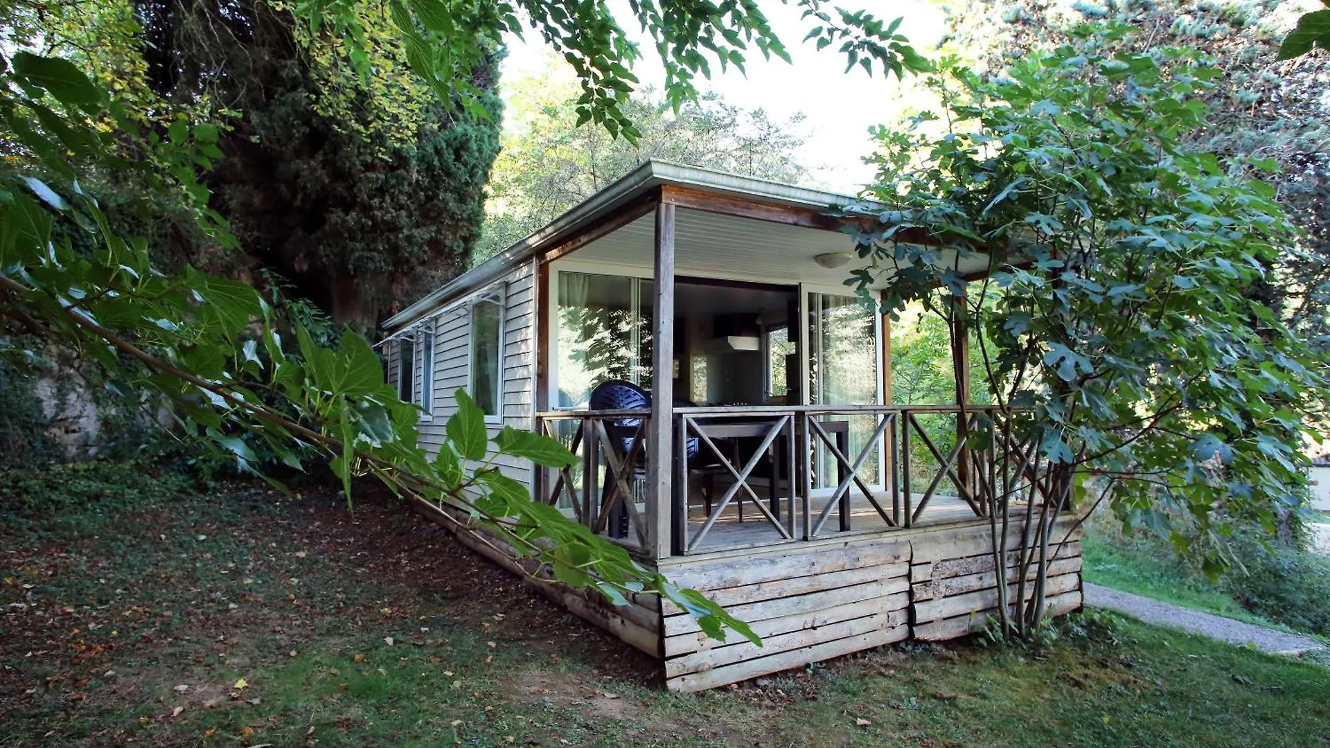 Kemping Camping De La Base Nautique Saint-Rome-de-Tarn