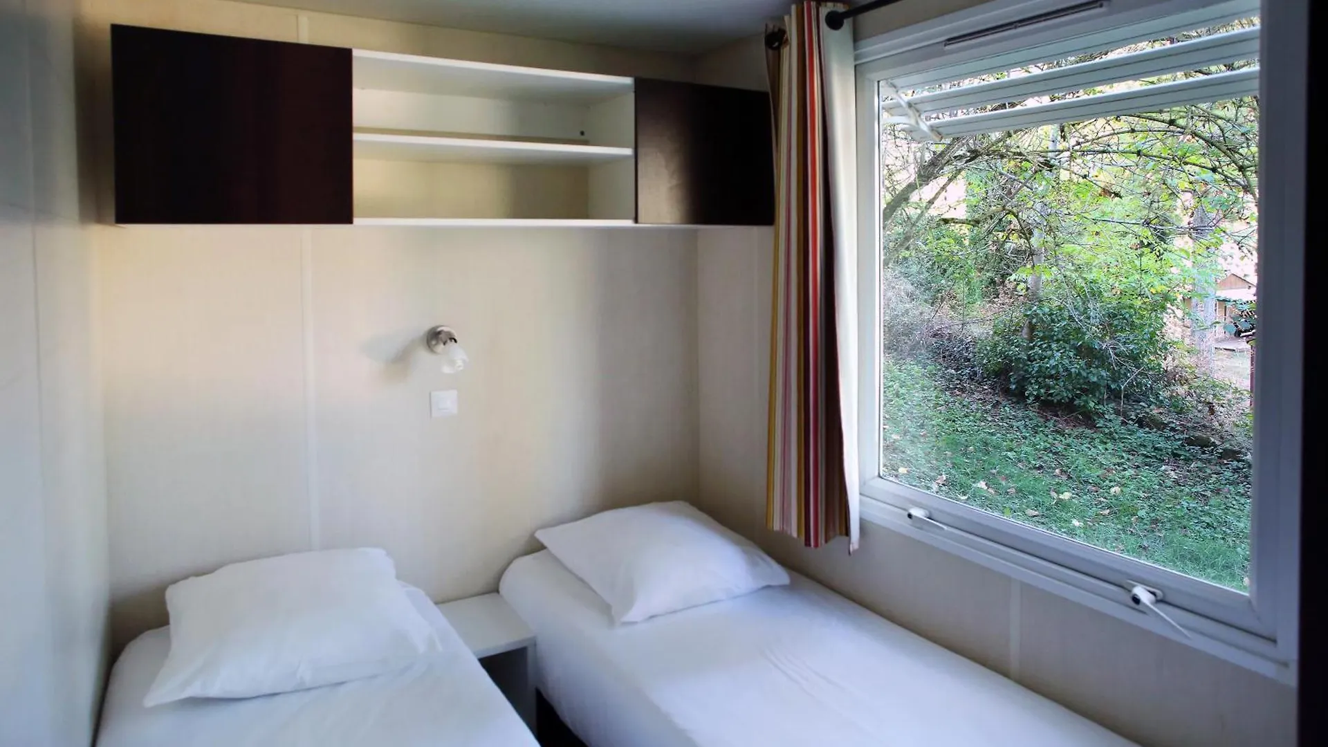 Camping De La Base Nautique Saint-Rome-de-Tarn